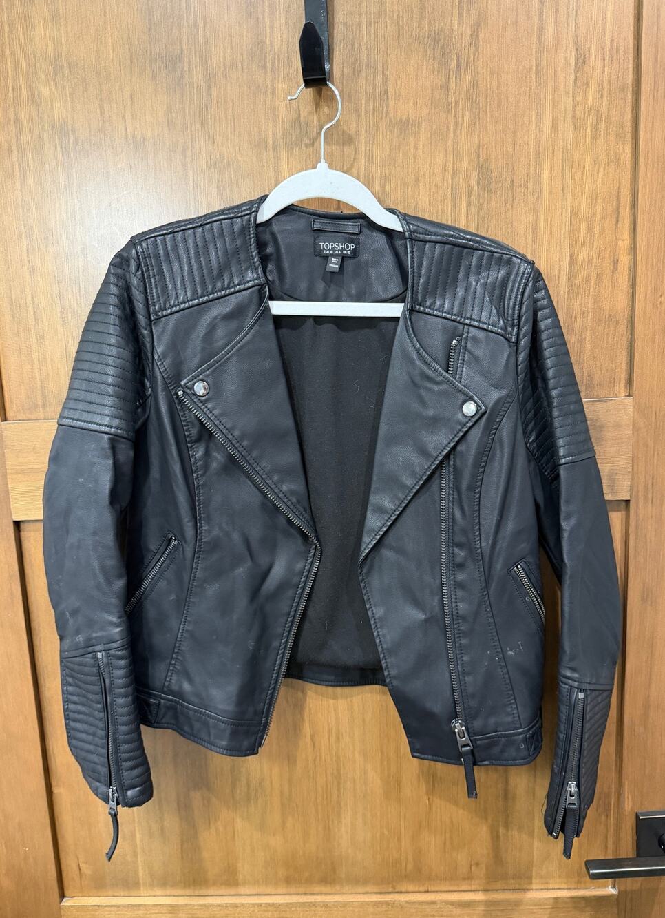 Topshop Black Faux Leather Moto Jacket Size 6 Ribbed Quilted Shoulder Biker